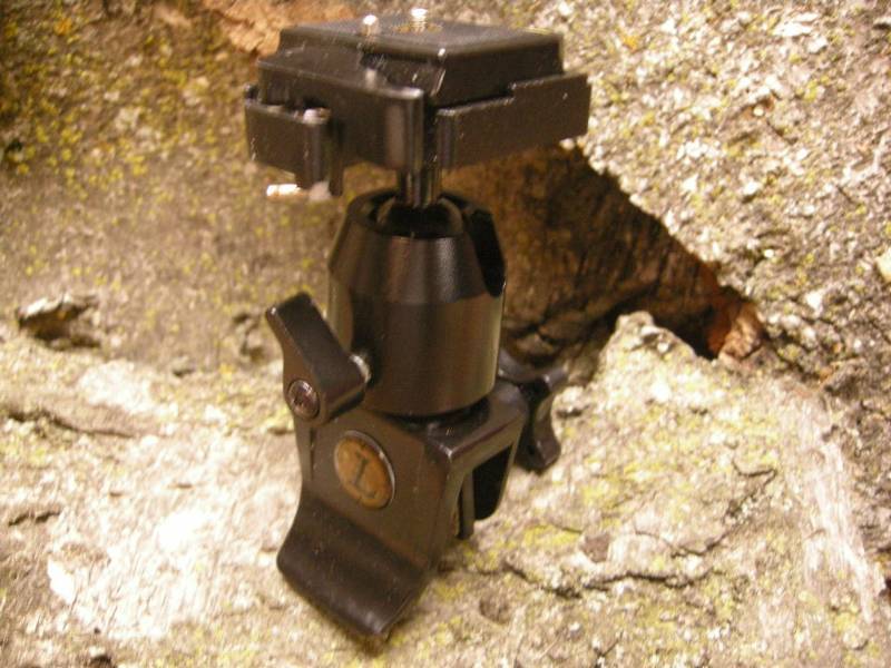 lot 153 image: Leupold ScopeCamera Mount Bracket