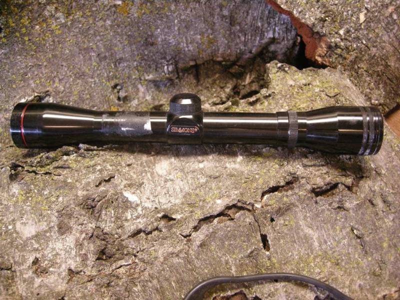 lot 178 image: Simmons Scope