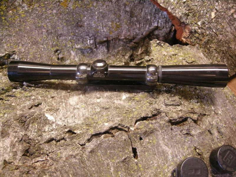 lot 179 image: Redfield 2x Scope