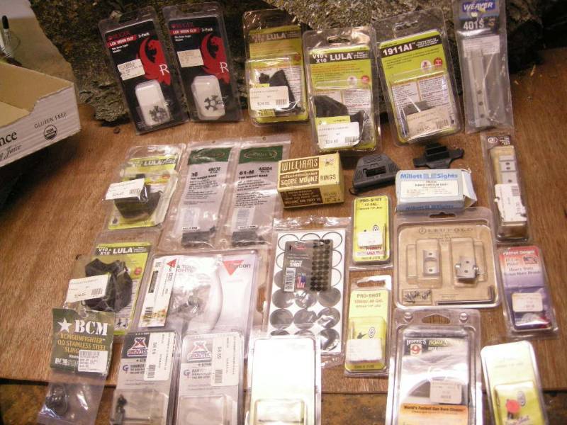 lot 196 image: Group Firearms Accessories