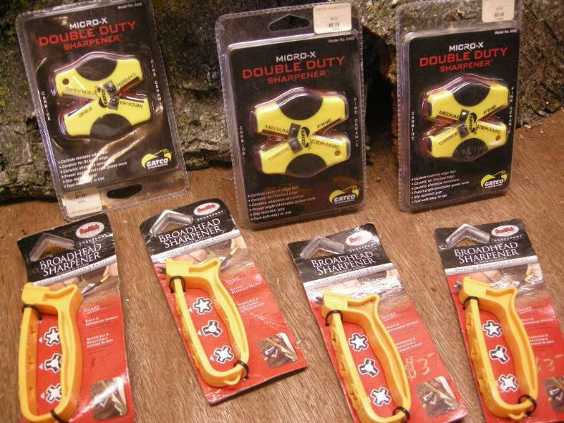 lot 208 image: Arrow Sharpeners