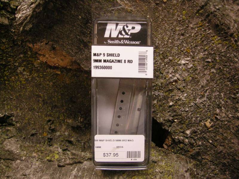 lot 159 image: M&P Shield 9mm Magazine