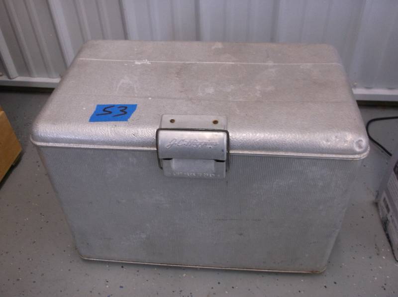 jc higgins metal cooler