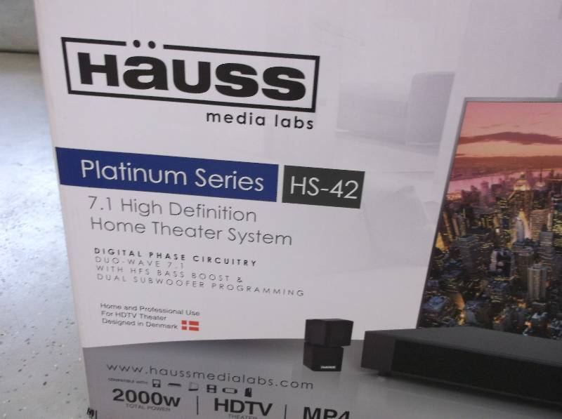 HAUSS HOME THEATER  SOUND SYSTEM