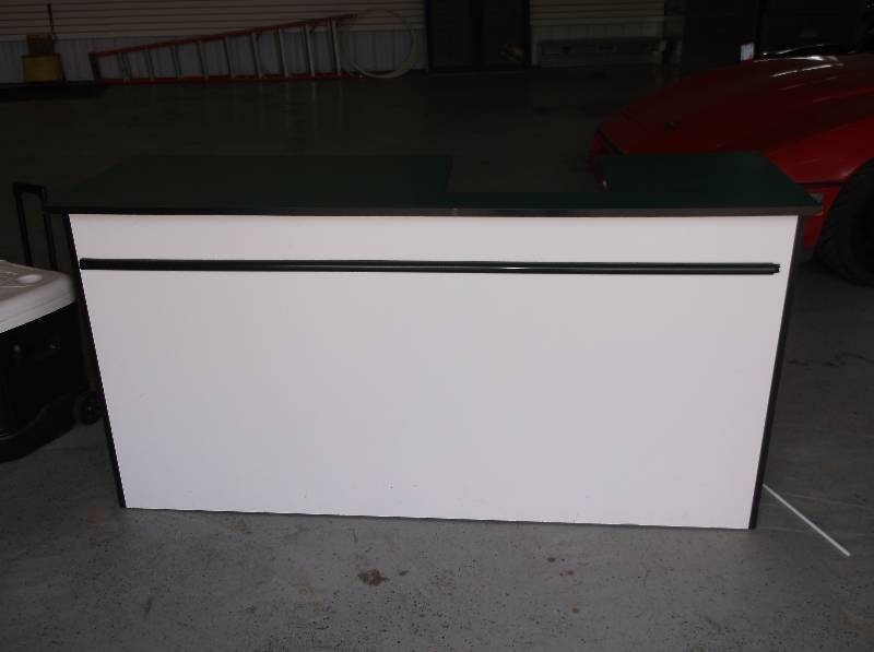 SALES CHECK OUT COUNTER