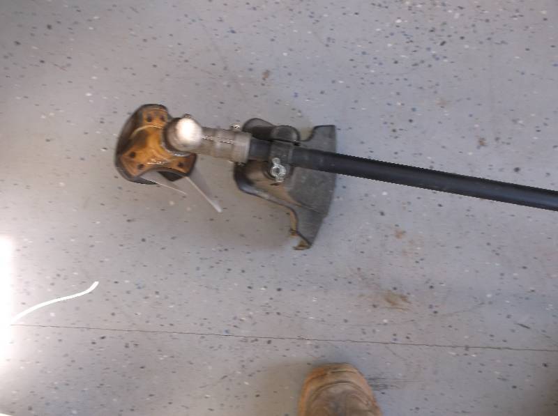 HOMELITE WEED TRIMMER