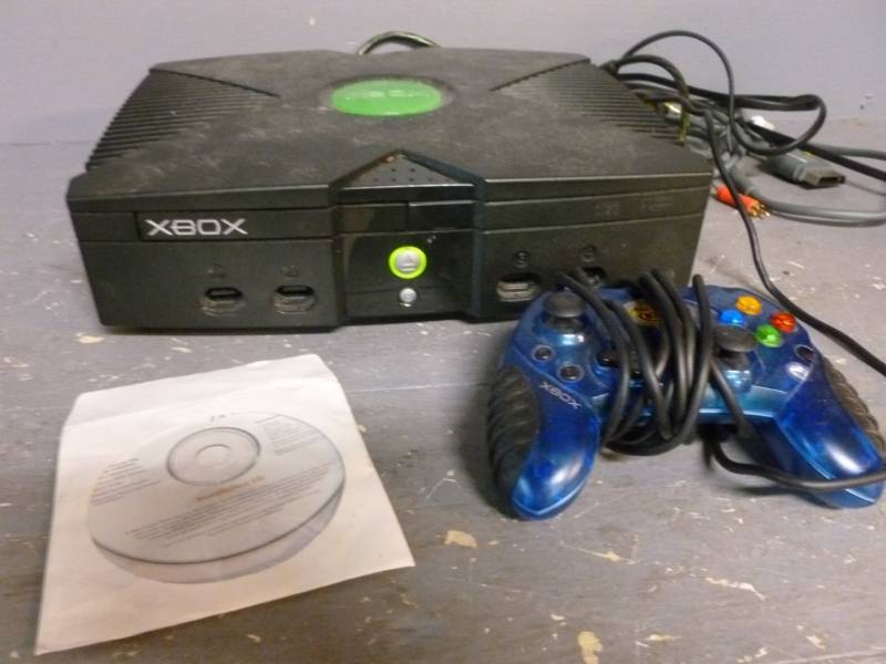 XBOX Game Console