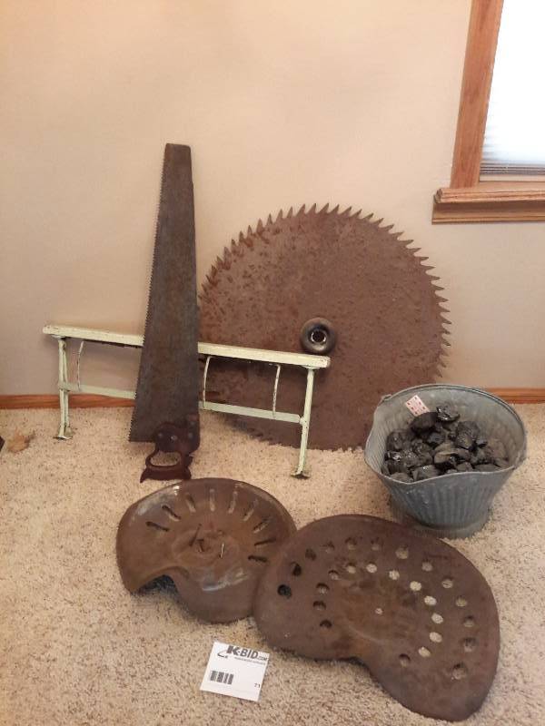 lot 71 image: Industrail Salvage