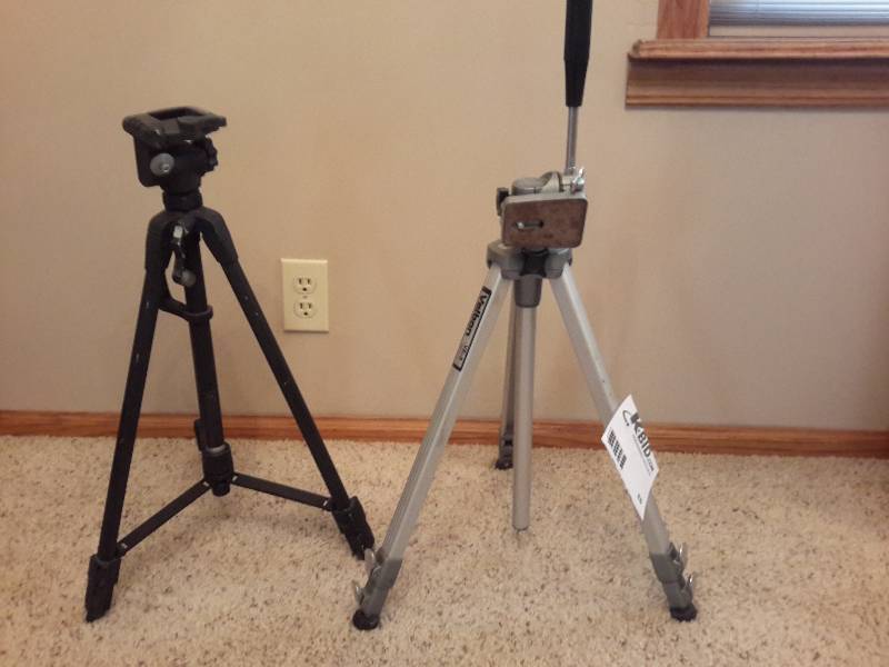 lot 88 image: 2 Tripod Stands