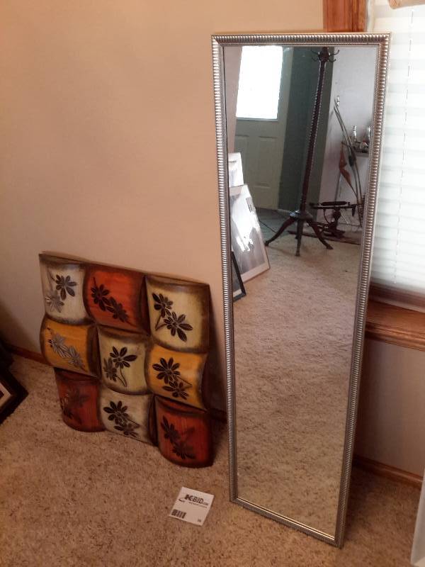 lot 38 image: 1 Floor Mirror, 1 Decorative Wall Piece