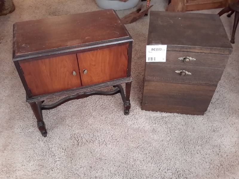 lot 43 image: 1 End Table, 1 Two Door Accent Cabinet