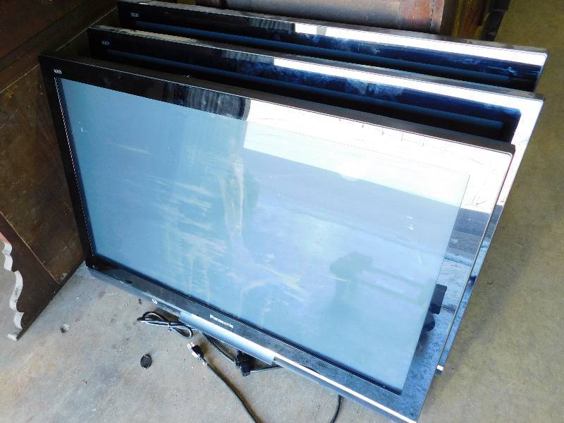 lot 78 image: Three   42 Panasonic High Definition Plasma TVs