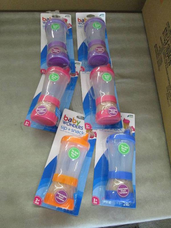 lot 119 image: Lot of 6 Baby Wonders Sip & Snack C...