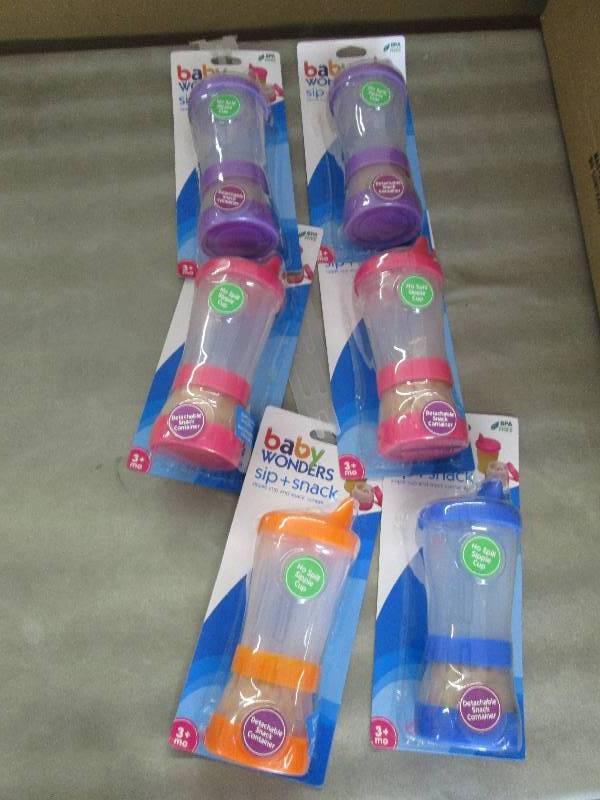 lot 120 image: Lot of 6 Baby Wonders Sip & Snack C...