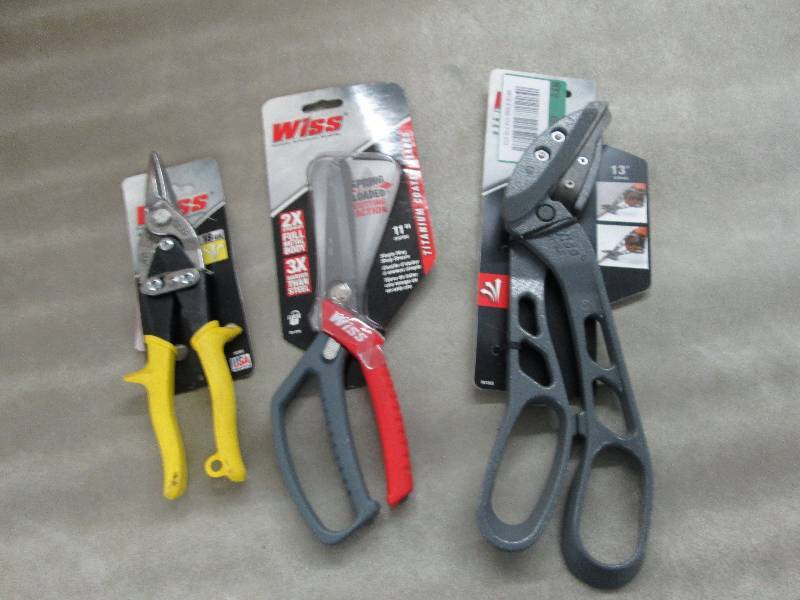 lot 188 image: Lot of 3 Wiss Aviation Snips, 11 ...