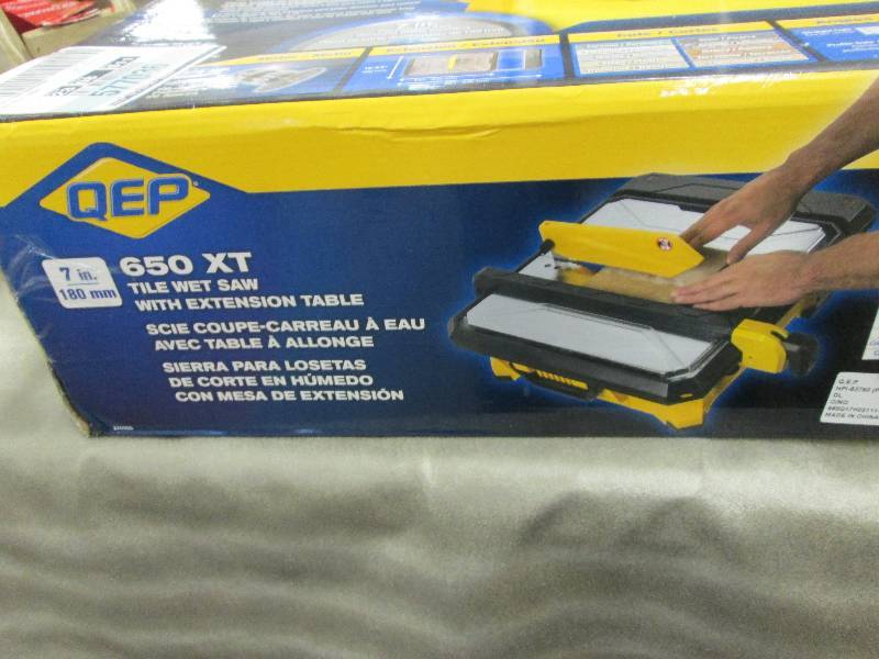 lot 324 image: QEP 650XT 34 HP Wet Tile Saw with ...