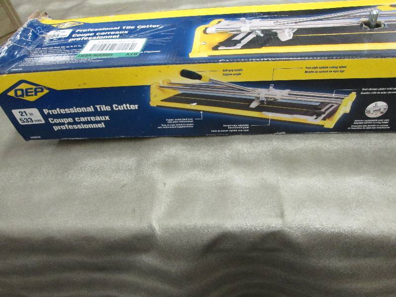lot 335 image: QEP 21 in. Ceramic Tile Cutter open...