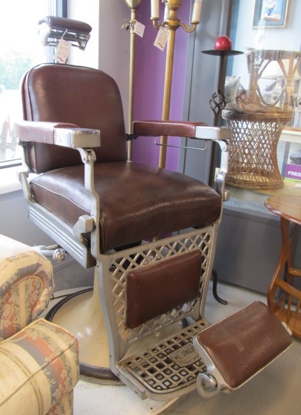lot 1 image: Nice Original Antique Emil Paidar Barber Chair