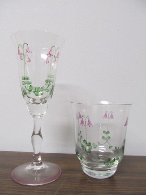 lot 12 image: Large Set of ORREFORS MAJA Hand Painted Crystal Glasses
