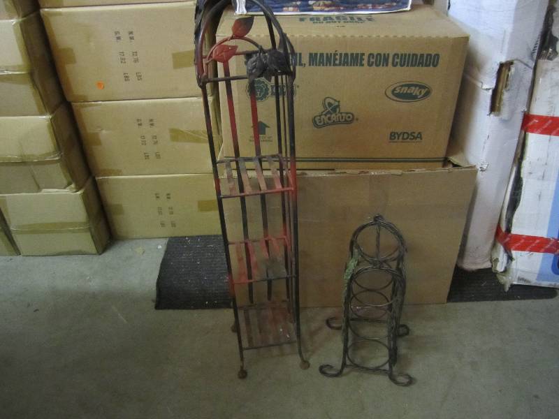 lot 5 image: Metal Wine Rack 15.5 tall and Meta...