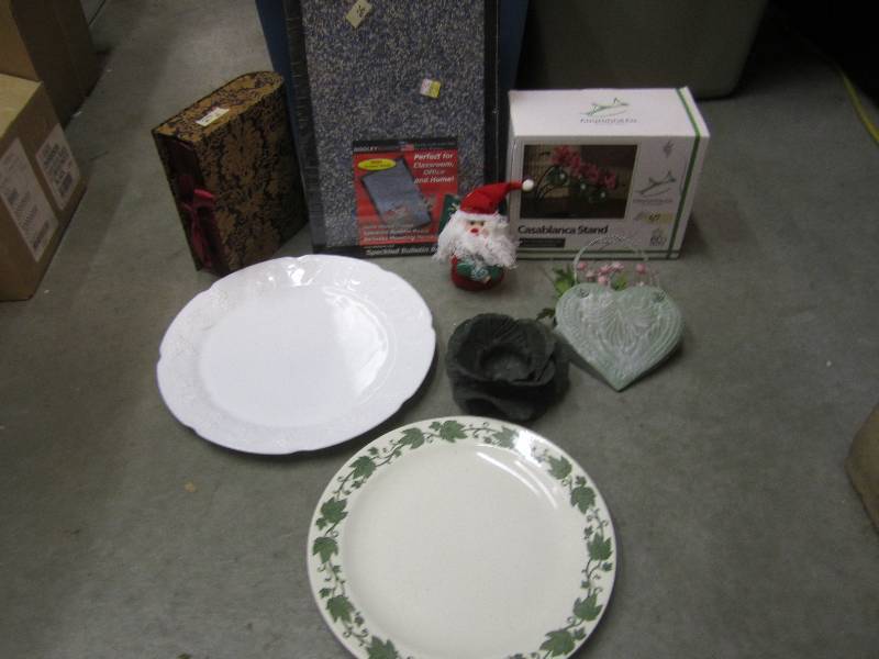 lot 27 image: Lot of Misc. See photos.  A-2...