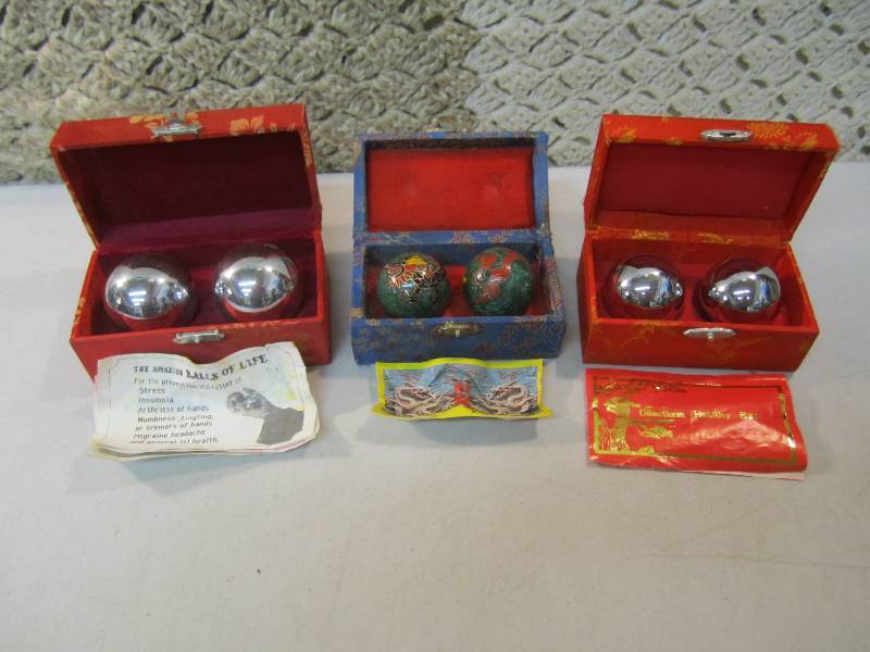 lot 42 image: 3 Sets of Chinese Celestial Chime H...