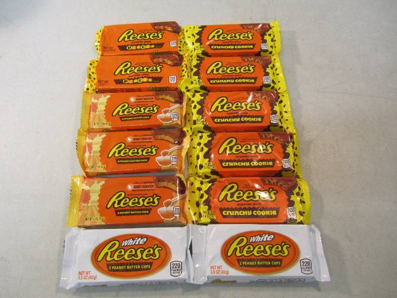 lot 82 image: 12 Packs of Mixed Reeses Peanut But...