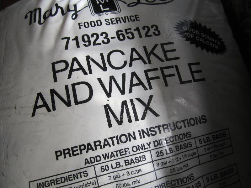 lot 95 image: 2 Bags of Pancake and Waffle Mix 50...