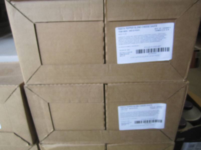 lot 98 image: 2 Cases of Fiesta Pepper Blend Chee...