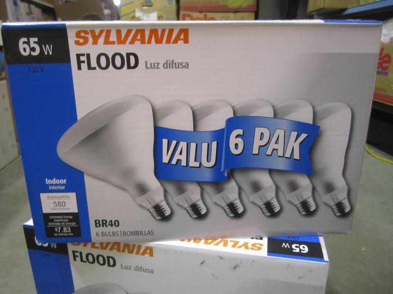 lot 118 image: 2 Boxes of Valu 6 Pak Sylvania 65W ...