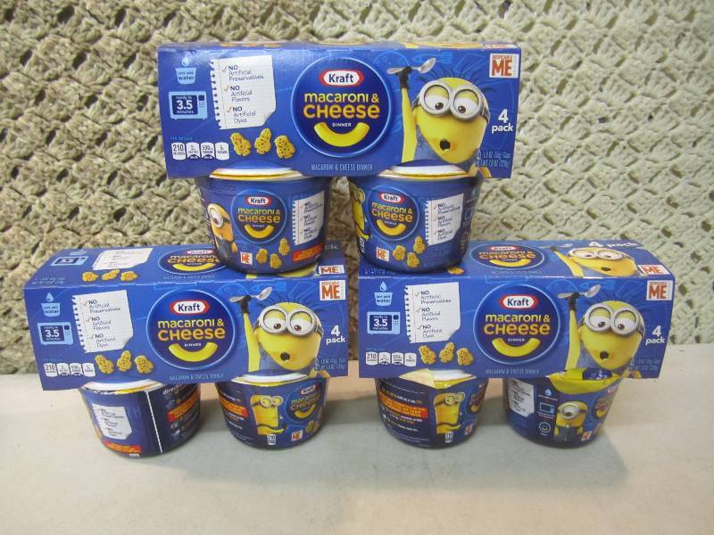 lot 233 image: 3 - 4 packs Kraft Macaroni & Cheese...