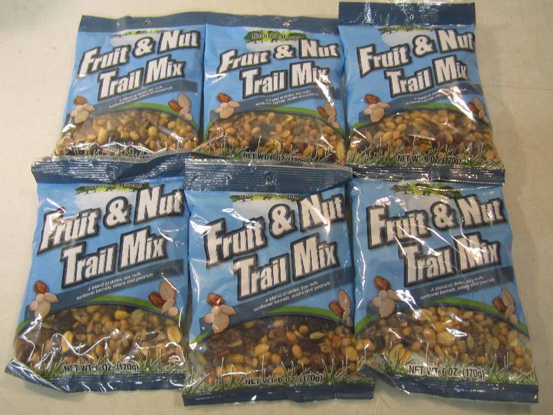 lot 251 image: 6 Bags of Fruit & Nut Trail Mix Bes...