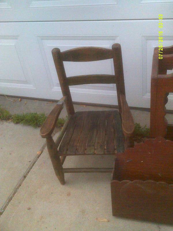 lot 24 image: ANTIQUE WOODEN CHAIR , CAT SCRATCHER ETC.