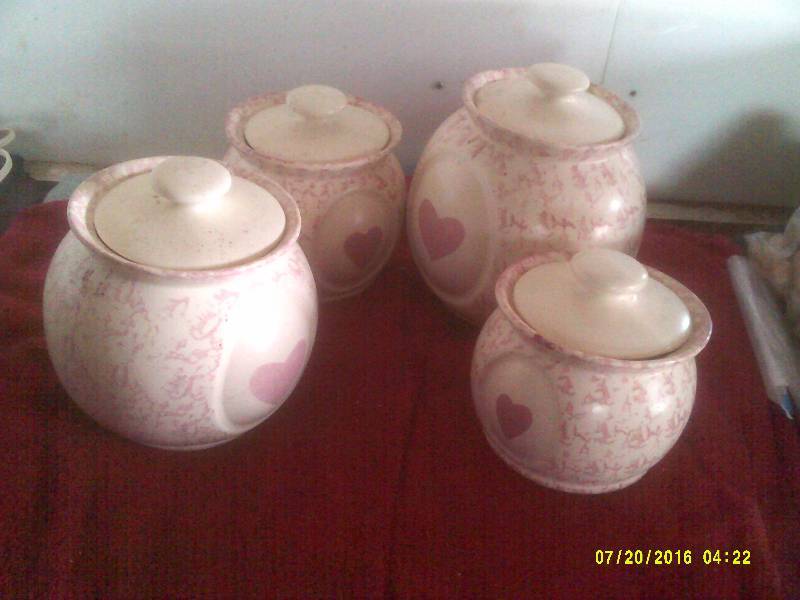lot 41 image: SET OF 4 CROCK LIKE CANESTERS