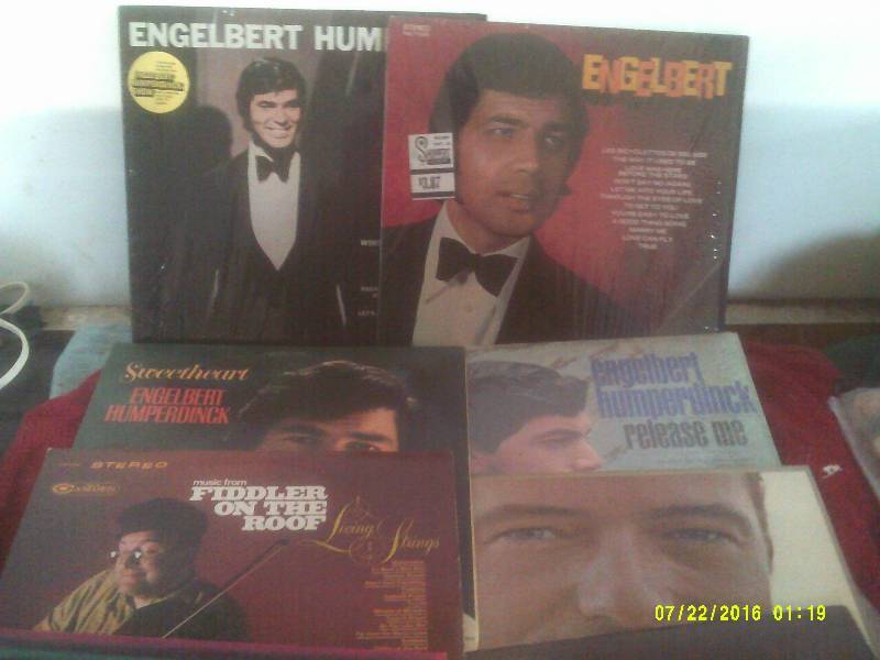 lot 62 image: COLLECTIBLE RECORDS