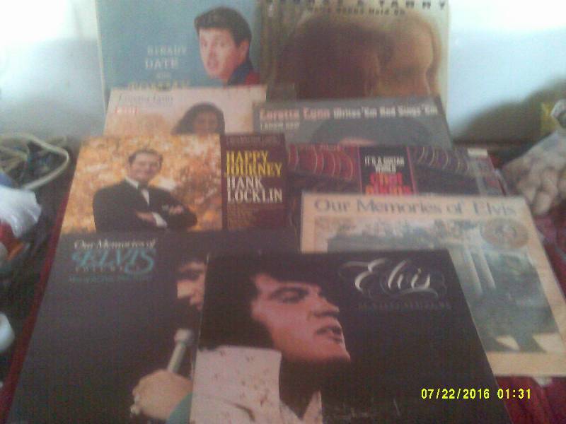 lot 65 image: COLLECTIBLE RECORDS
