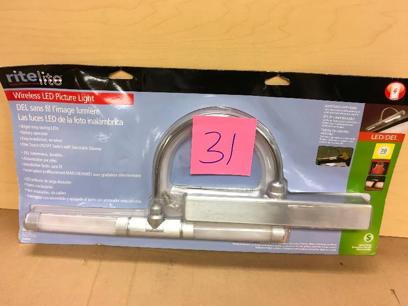 lot 31 image: Rite Lite LED Wireless Picture Light