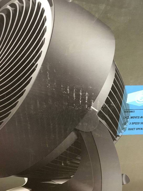 lot 78 image: Vornado 9 in. Mid-Size Whole Room Air Circulator Fan