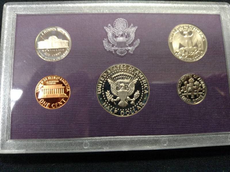 1985 U.S. Proof Coin Set...