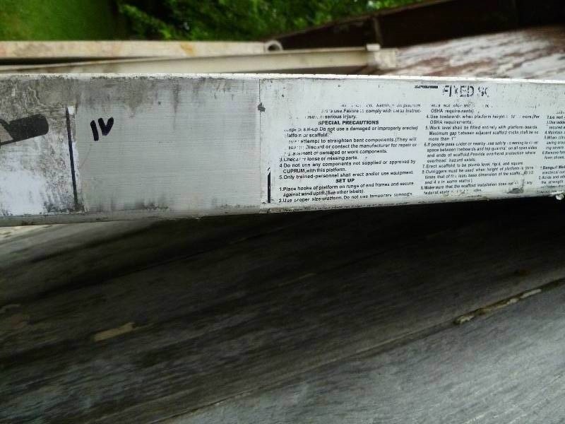 lot 9 image: 7ft Aluminum Scaffold Walkboard