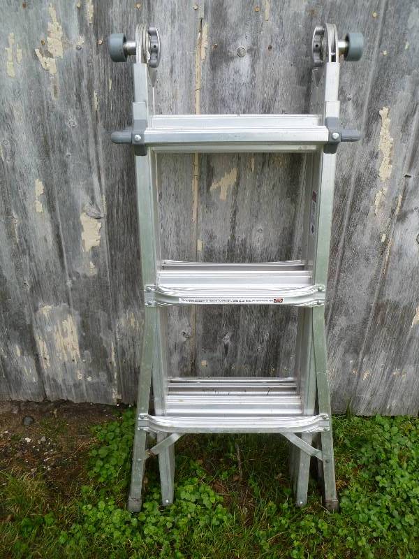 lot 26 image: 13ft Keller Multi-Position Ladder
