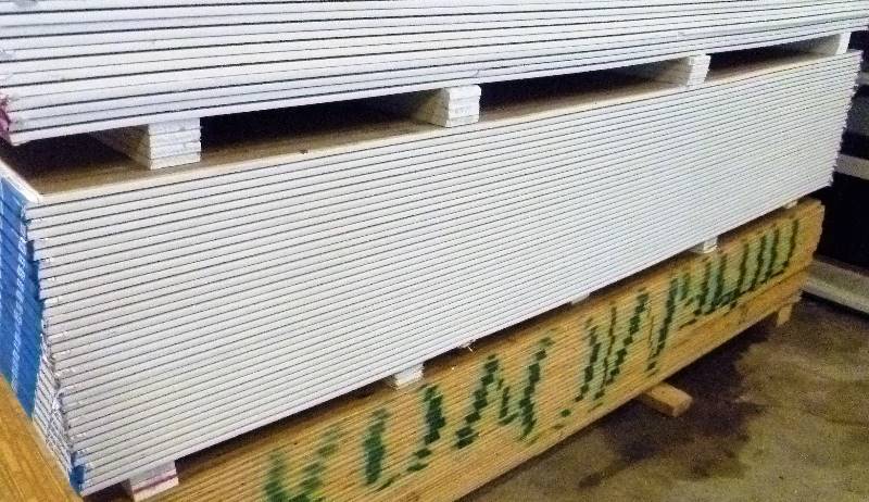 lot 4 image: NEW 34-12  4X8  Lite-Weight  Drywall Sheetrock