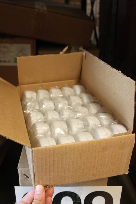 106 White Mouse Measuring Tapes