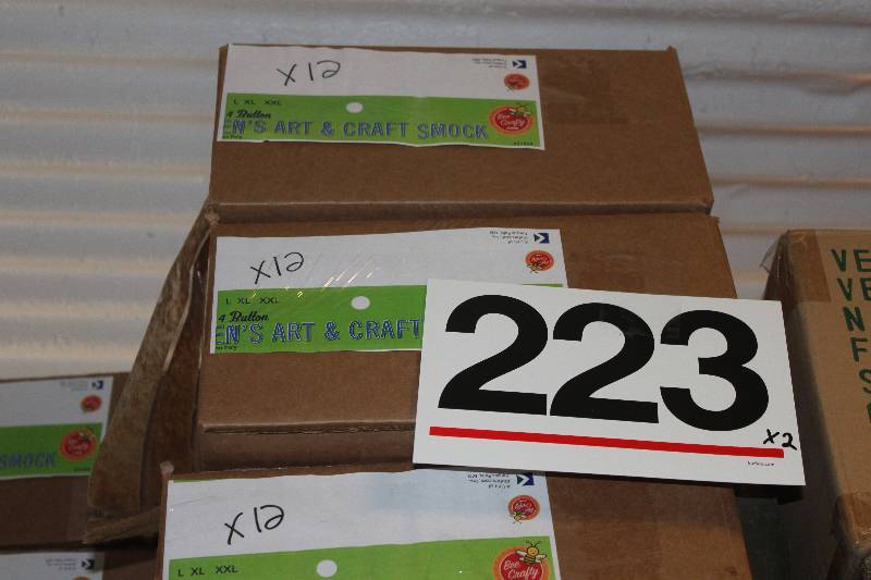 24 Assorted Womens Art & Craft Smock in Retail Packaging