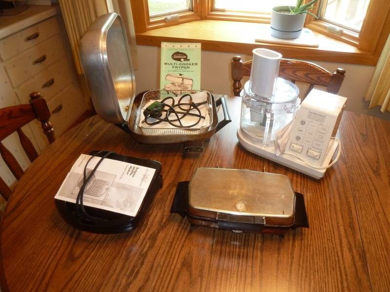 lot 36 image: Food Processor, Frying Pan & Waffle Irons