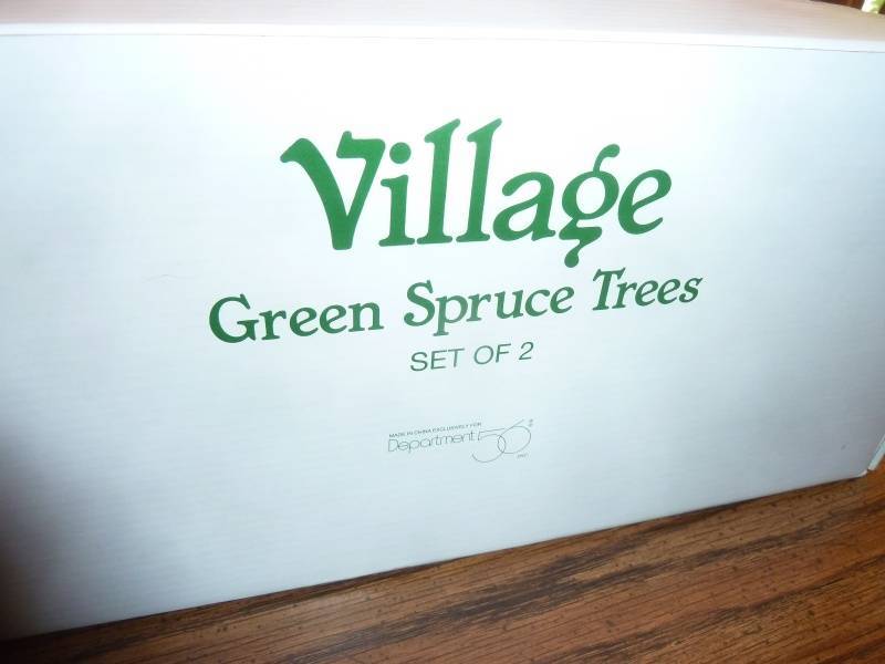 lot 39 image: Christmas Tree Village