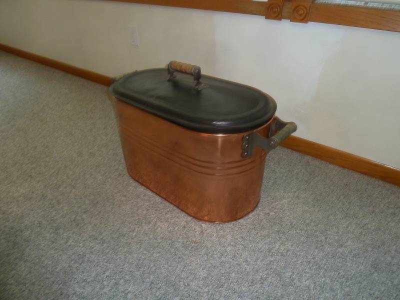 lot 44 image: Copper Canning Boiler