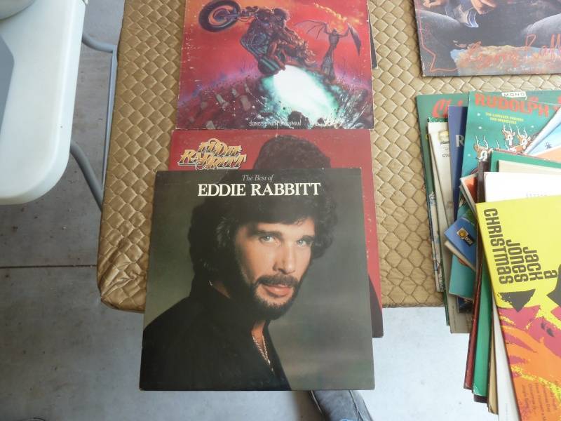 lot 62 image: 33 LP Records