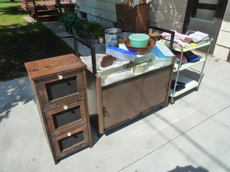 lot 70 image: Kitchen Carts & Potato Pantry