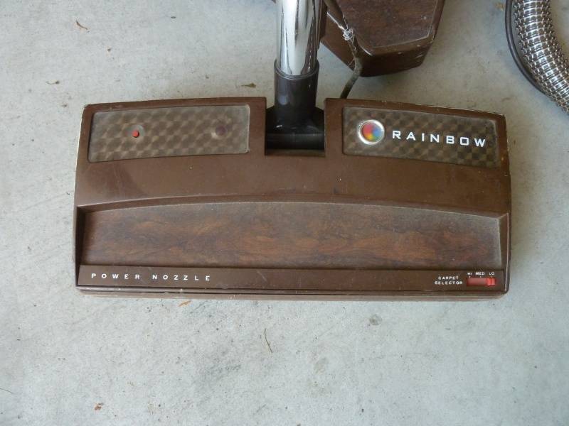 lot 74 image: Rainbow Vacuum